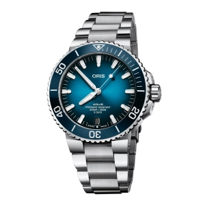 Aquis Date Calibre 400