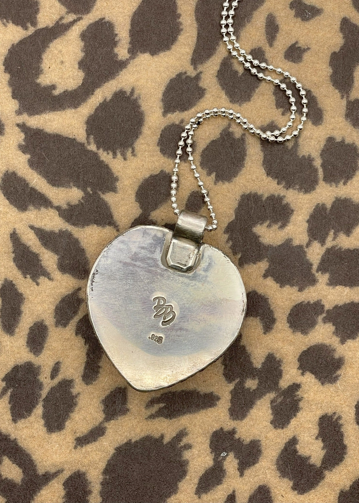 Billiard 8-Ball Pink Heart Pendant
