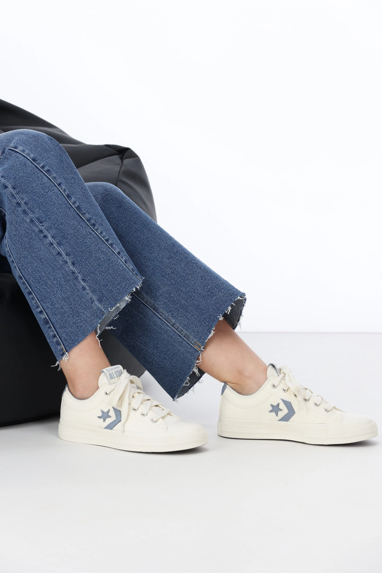 Converse Unisex Star Player 76 Archival Athletics Low Top Egret / Wet Stone