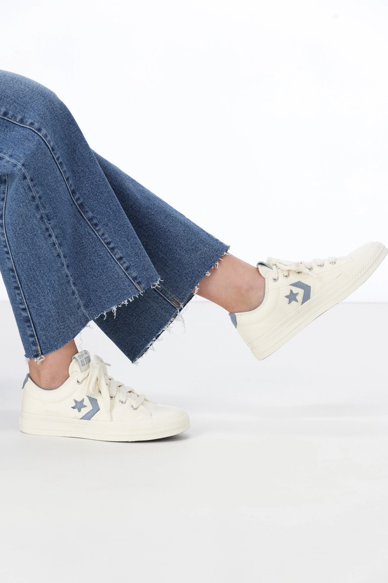 Converse Unisex Star Player 76 Archival Athletics Low Top Egret / Wet Stone