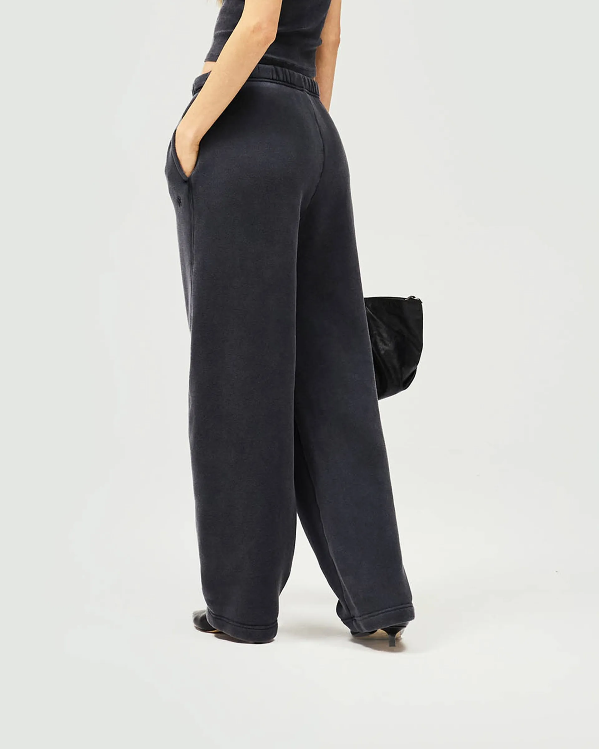 Initial Twisted Seam Jogger - Washed Black
