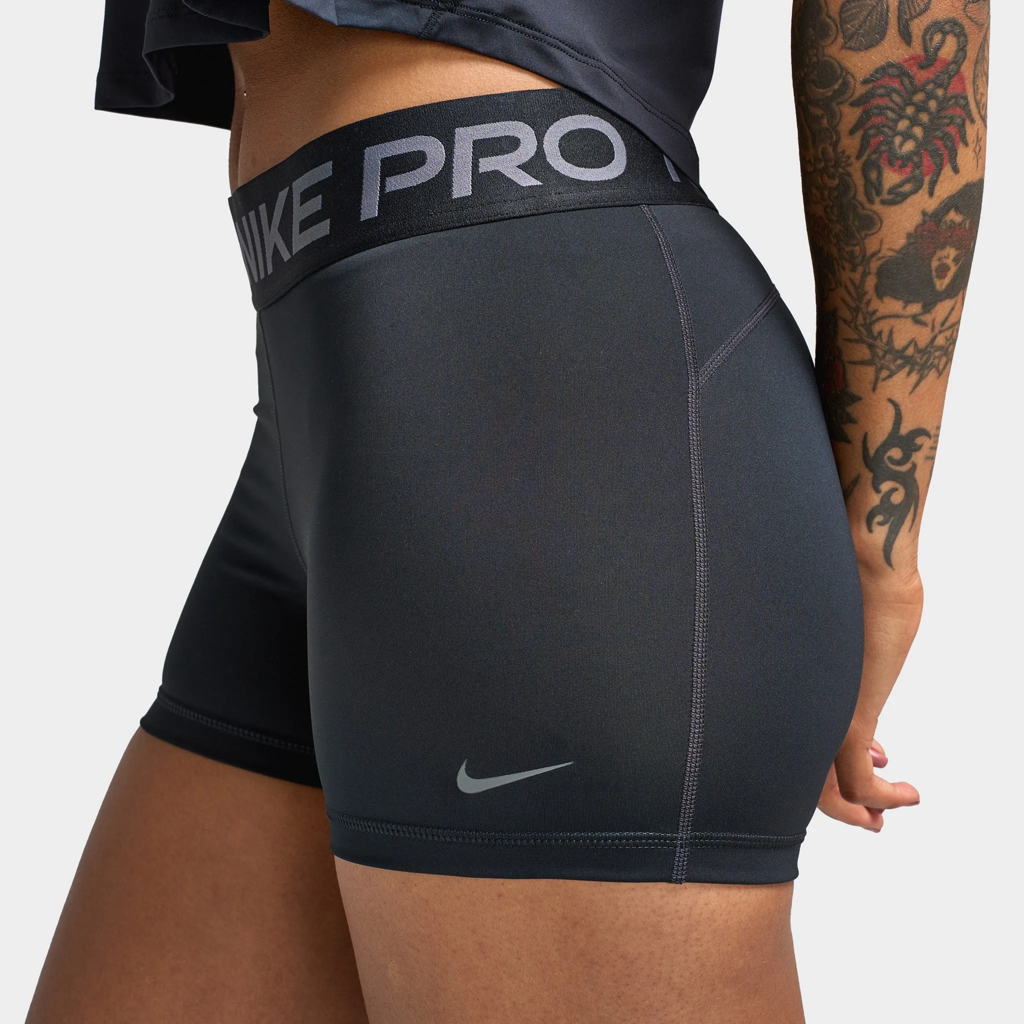 Nike Pro Women's 3" Shorts Black / Grey