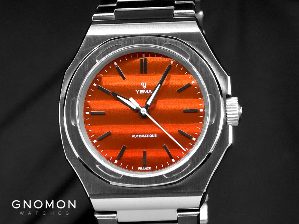 Wristmaster Traveller Red