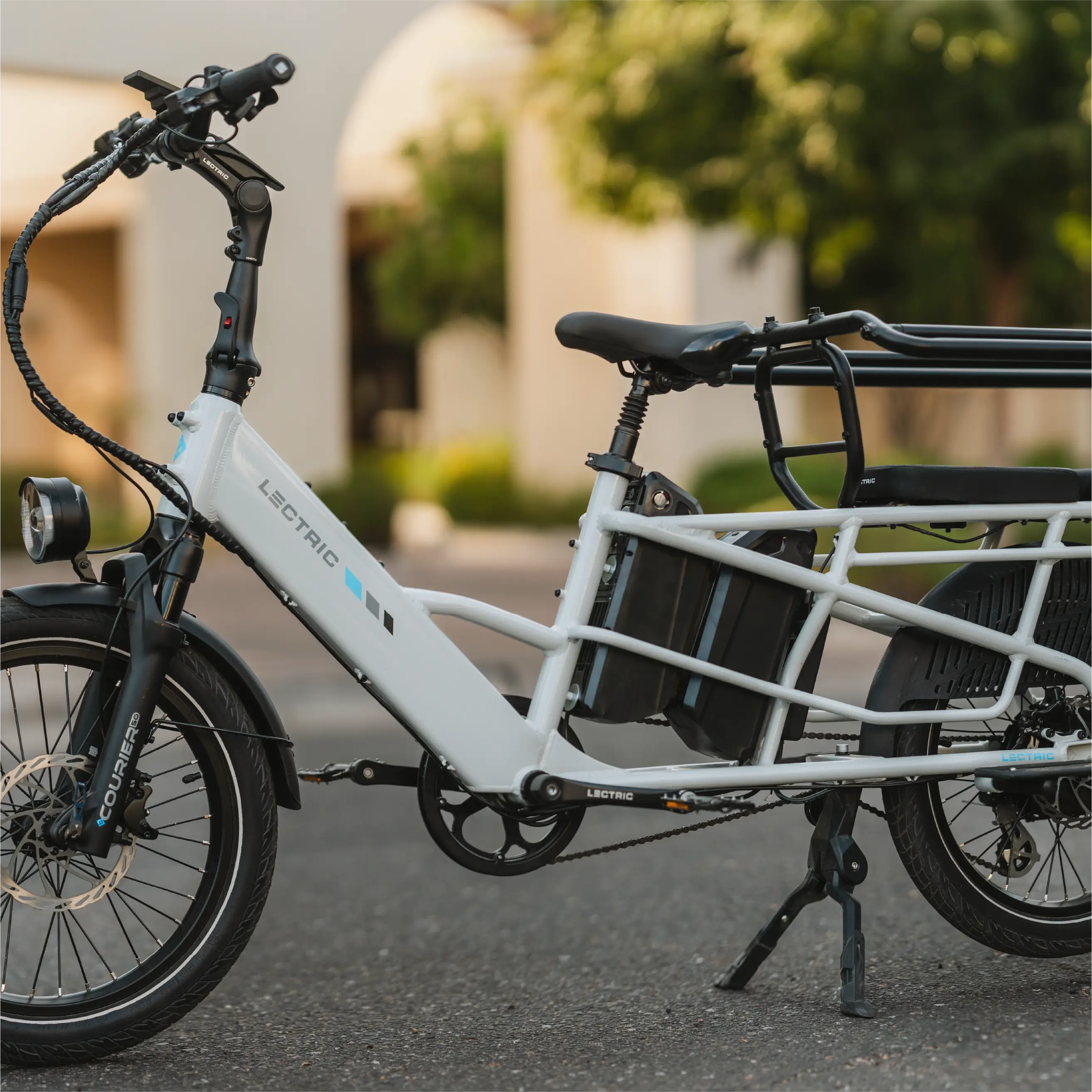 XPedition 2.0 Stratus White   FREE Running Boards, Cushions, Elite Headlight, & Frame Bag ($296 Value)