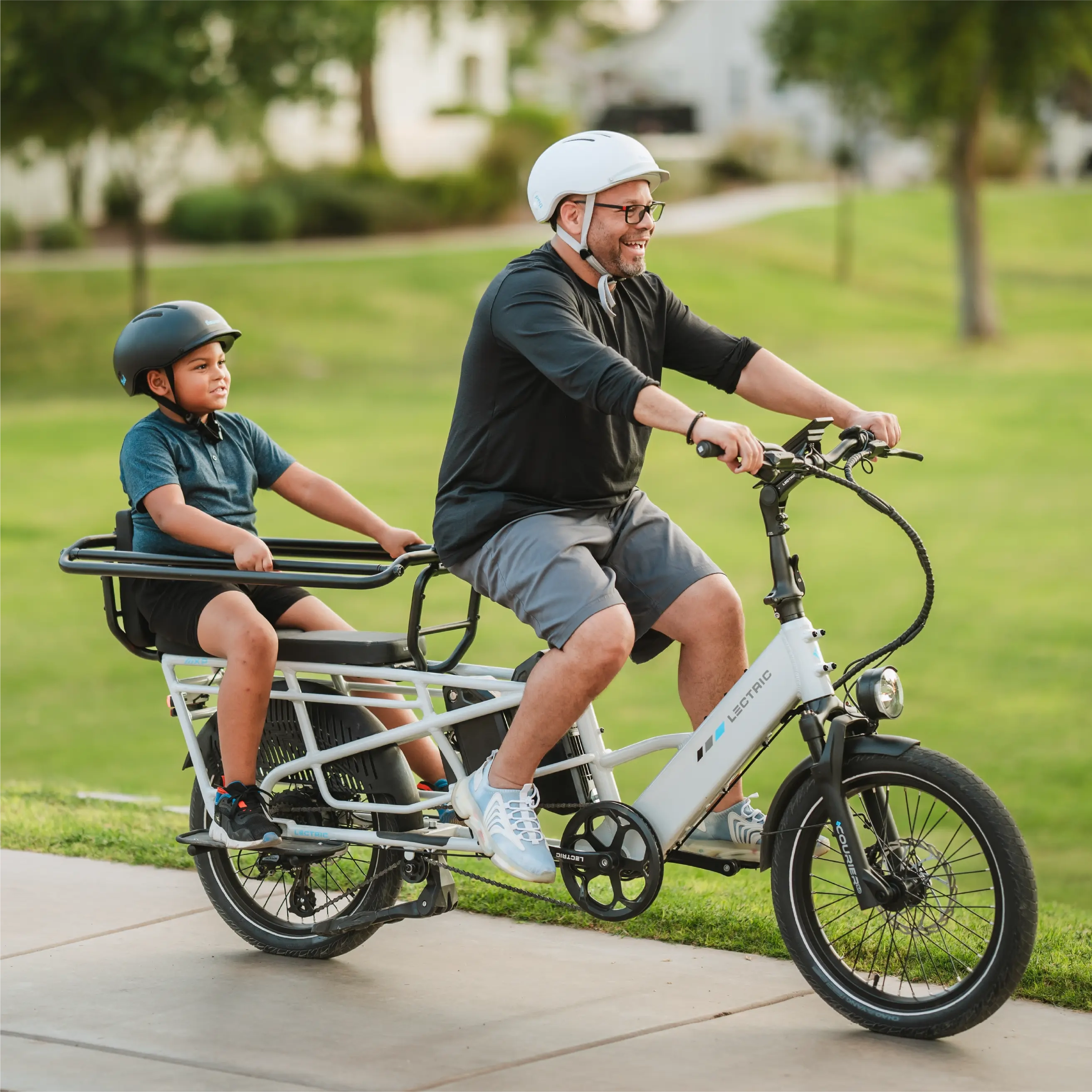 XPedition 2.0 Stratus White   FREE Running Boards, Cushions, Elite Headlight, & Frame Bag ($296 Value)